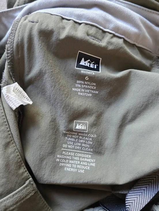 Rei Womens Nylon Convertible Capri Pants Size 6 Olive - Picture 12 of 16